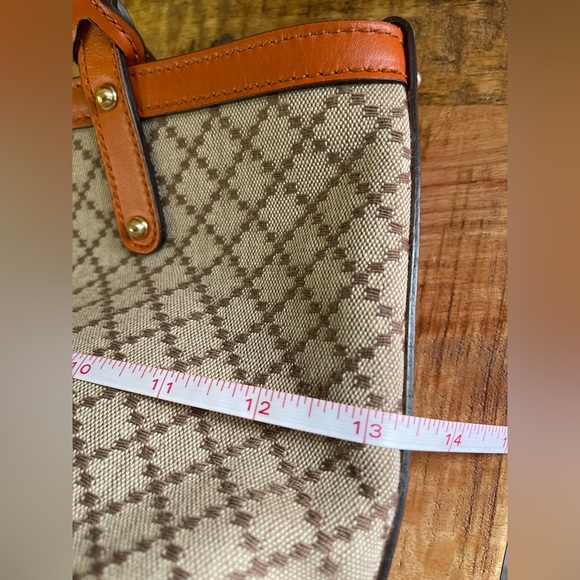 GUCCI Diamante Canvas and Golden Leather Tote with Pouch - Picture 12 of 14